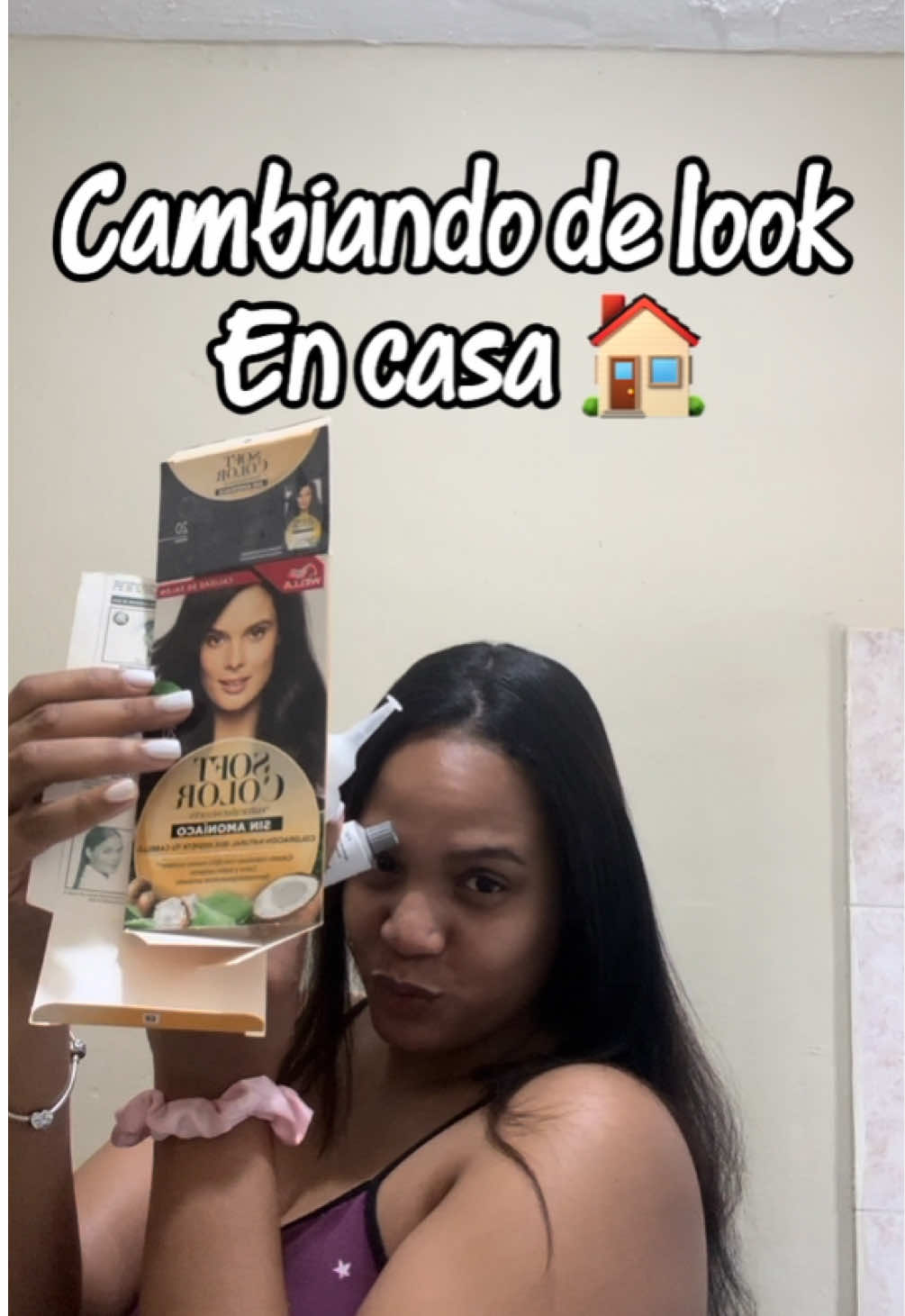 Hoy me dieron ganas de cambiarme un poco el color del pelo así que manos a la obra 💆🏾‍♀️ #newlook #newhair #hairstyle #fyp ##foryoupage 