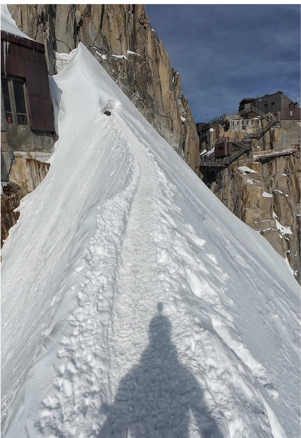 Aiguille du midi 🇫🇷 #montblanc #alpinismo #frenchalps #mountains #Hiking