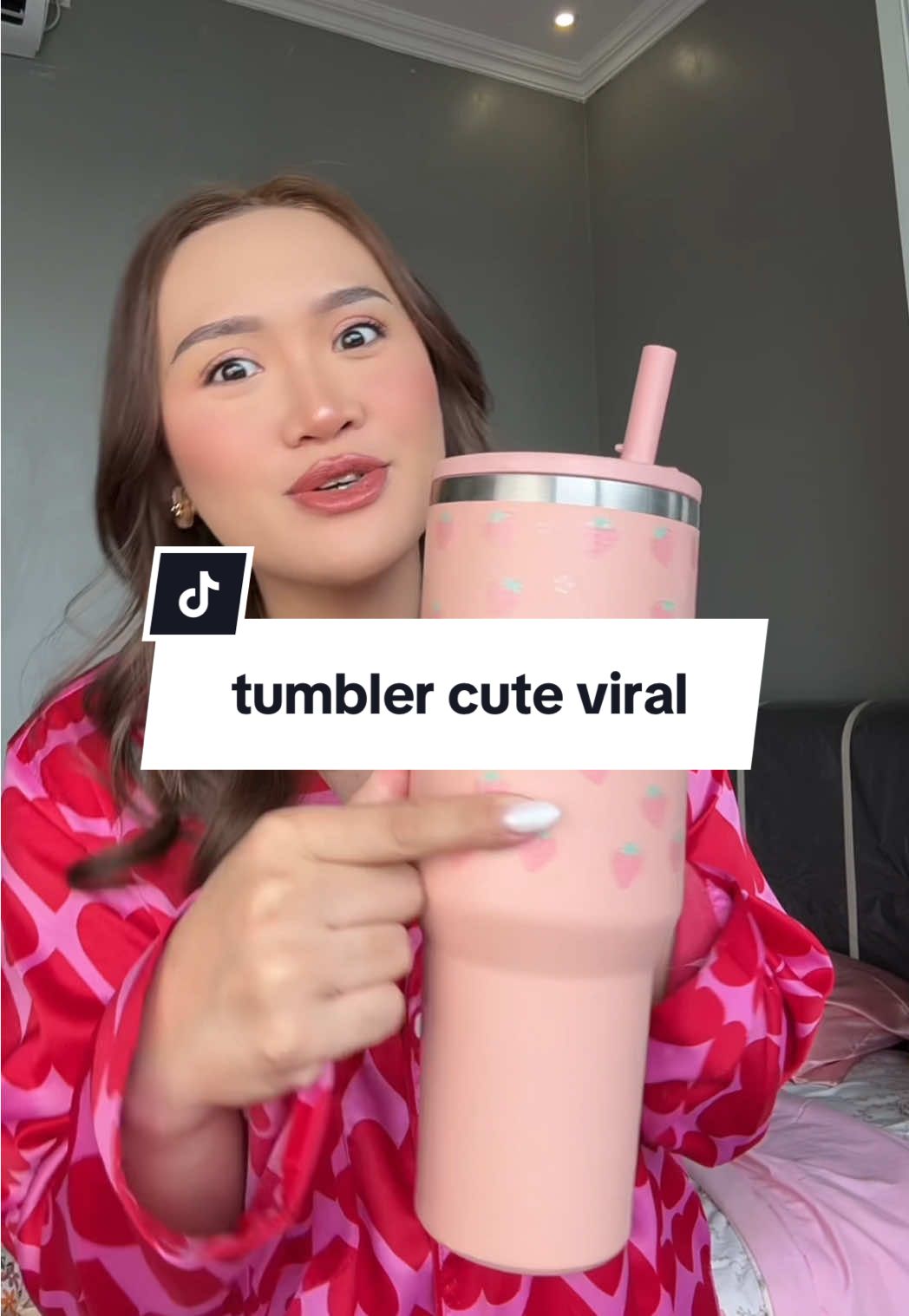 Membalas @BawhelMu🫵🫶🫢 udah restock tumbler viral ini kakk buruan di keranjang kuning 😍😍😍😍😍😍😍😍😍😍😍😍 #tumblerviral #tumblertahanpanas #tumblerlucu #tumblerstrowberry #tumblersekolah 