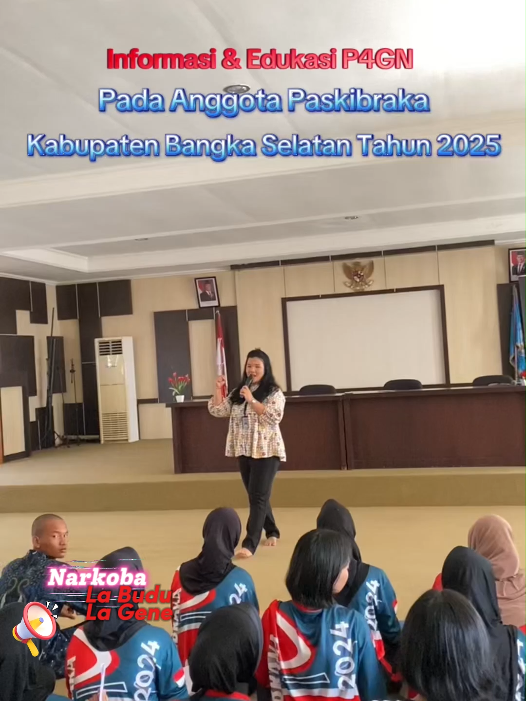 Penyuluh Narkoba Ahli Pertama BNN Kab. Bangka Selatan Navy Christy Purba, S.Sos bersama Staf Rehabilitasi melaksanakan Informasi dan Edukasi P4GN pada Anggota Paskibraka Kab. Bangka Selatan Tahun 2025, Kamis, 15 Agustus 2025 Ruang Diklat BKPSDM Kab. Bangka Selatan #HUT80RI #BersatuBerdaulatRakyatSejahtera #BersatuBerdaulatIndonesiaMaju #infobnn_ri #indonesiabersihnarkoba #indonesiadrugfree #baselbersinar #bnnkbangkaselatan #asakkawakitepacak #narkobalabudulagene #perlawanansemestamasyarakatantinarkoba
