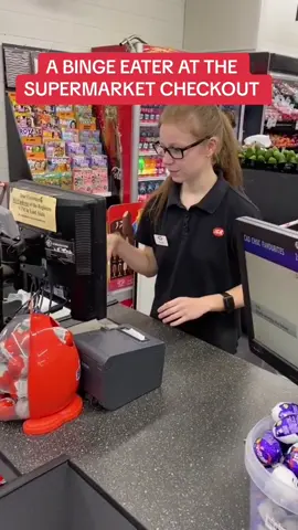 Do you eat in secret? Then feel ashamed and guilty.  You may be struggling with binge eating…I know because this was me for 9 years.  If you want to get control of your binges, you have to track them. What we measure we can manage.  I have a free binge tracker tool in my profile - you can download for free to help you get control of your eating.  It doesn’t have to be this way and I’m here to help.  Disclaimer: all videos are educational and not a substitute for medical or psychological advice.  #psychologist #adhdinwomen #binge #adhd 