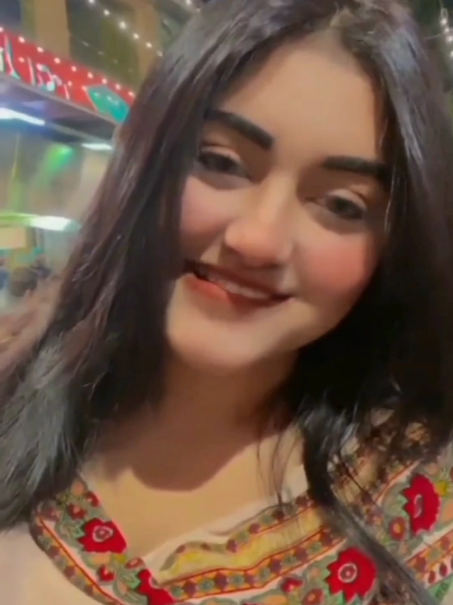 arooba smile and funny 🤣 video #aroobasmile07 #younusboy22 