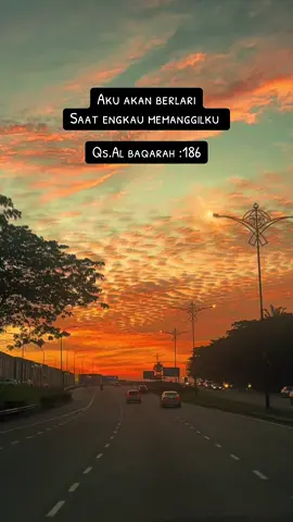 Romantis yah Allah itu 😍🖤langitnya indah..kata2nya indah #loveAllah 