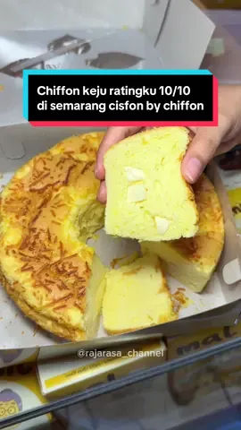 Nemu chiffon keju enak lembut harga 33 ribu… ukuran gede gini cuma 30 ribuan worth it sih hhee. Siapa nih yang udah nyoba? 📍seluruh cabang oma opa #rajarasachannel #kulinersemarang #kulinersemarangrecommended #chiffoncake #fyp 