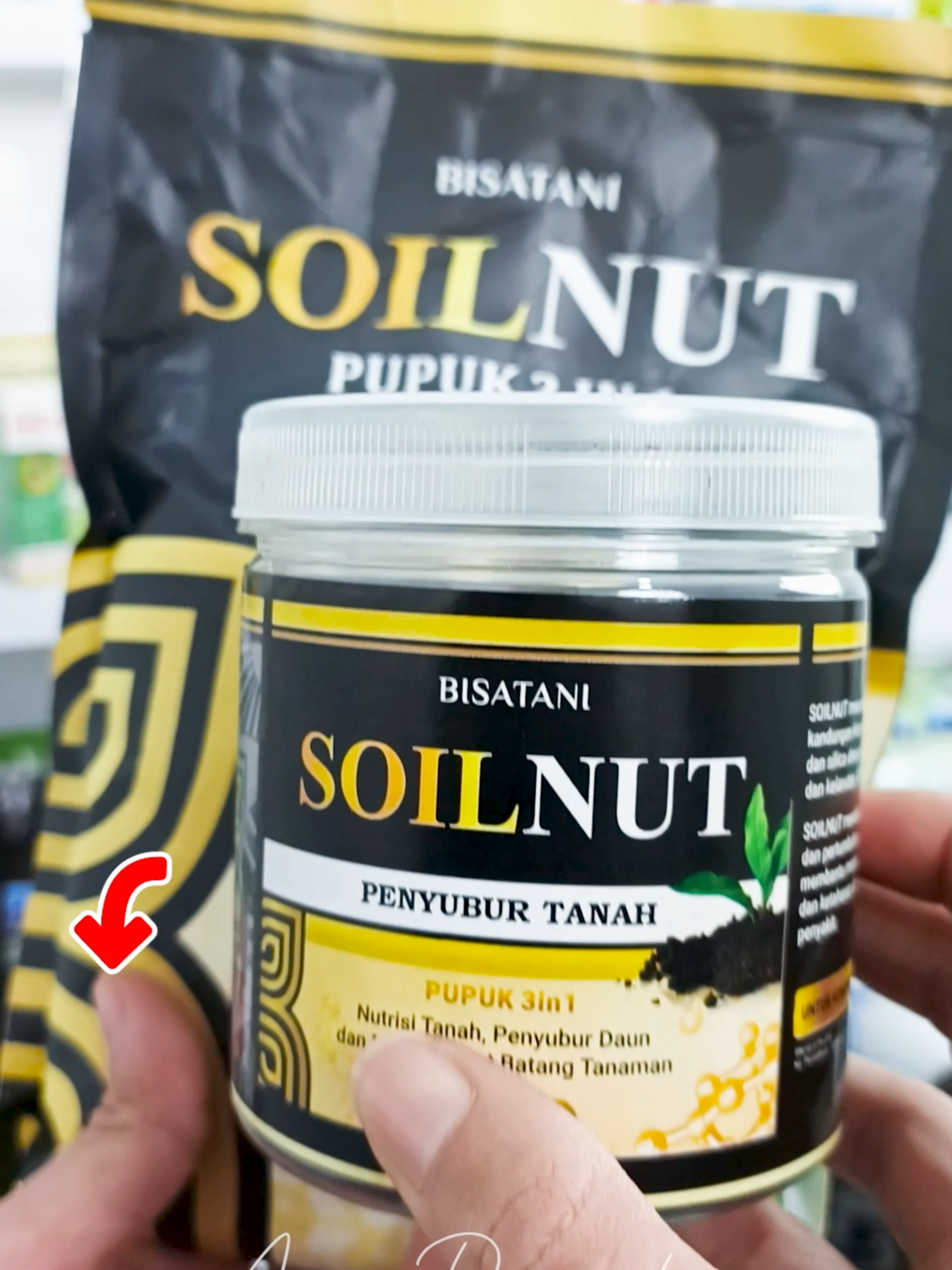 Rayap & Semut Habis Sekali Semprot! Ini Dia Insektisida Trogen. #TrogenInsektisida #PengendaliHama #AntiRayap #AntiSemut #TanamanAman #PetaniModern #SolusiPetani #HamaPergi #PertanianSehat #FYPpertanian #InsektisidaAmpuh #LindungiTanamanmu #PestisidaTanaman #arridanendra #arridndr #modalkontendoang