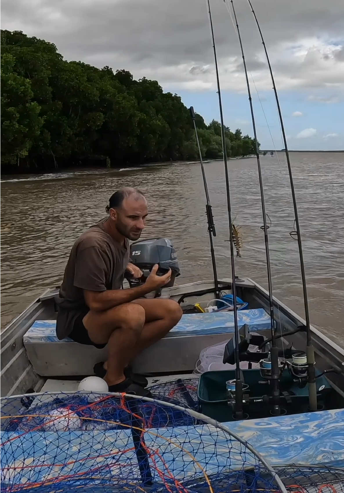 15 Days Only Eating What I Catch DAY 13 #fishingchallenge #qld #fishing #mudcrab 