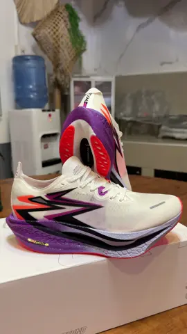 360 Degrees IP Flame 4.0 Racing Running Shoes