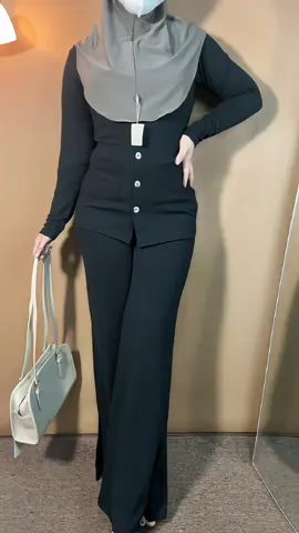 Pliss wajib punya one set ini. Bahan tebel melar nyaman dipake beb cek kranjang kuning sekarang jg deh 😍🔥 #rekomendasi #outfit #fyp #oneset 