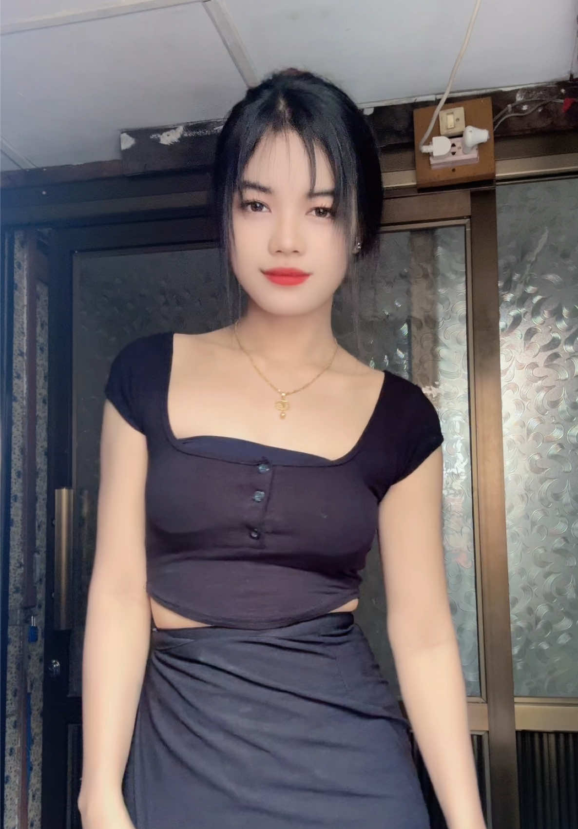 #ရန်ကုန်သူလေး 💋#followers #foryoupage #tiktokmyanmar🇲🇲 #မြင်ပါများပီးချစ်ကျွမ်းဝင်အောင်လို့🤒🖤 