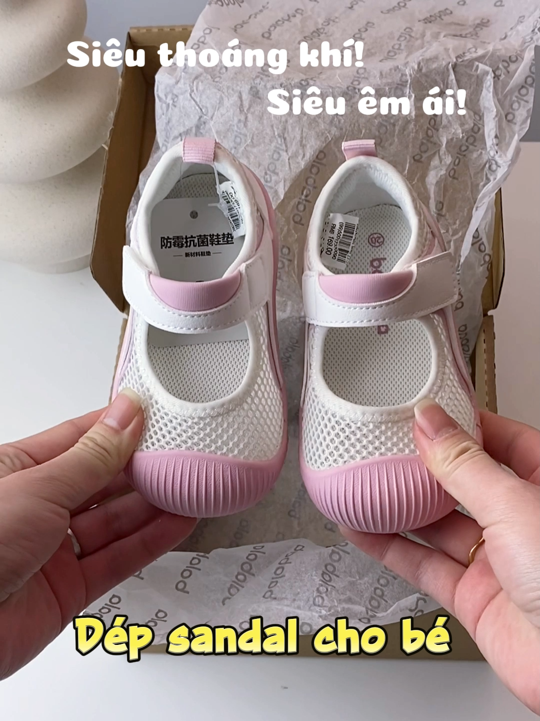 Mẹ nào đang tìm giày cho con tham khảo ngay.👶✨ #balabala #babyshoes #toddlershoes #kidsandals #mevabe #mebimsua #xuhuong #SandalTrẻEm
