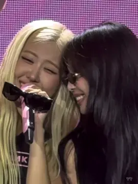 ยุกแมวเค้าชอบอ้อนโกลเด้นสุบๆ🥹#chaennie #rosé #jennie #로제 #제니 