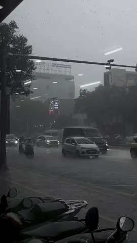 mưa DaNang......,