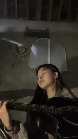 Kesayangan (cover) #akusisri #bismillahfyp #coverlaguakustik #kesayanganakustik #kesayangan 