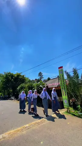 Bonus di akhir video 😭 📍 Pasir Eurih Sobang  #fyp #fypシ゚ #lebak_banten #lebakbanten #lebak #banten #wisatalebakbanten #wisatabanten #bantenviral #fypdonggggggg #fyppppppppppppppppppppppp 