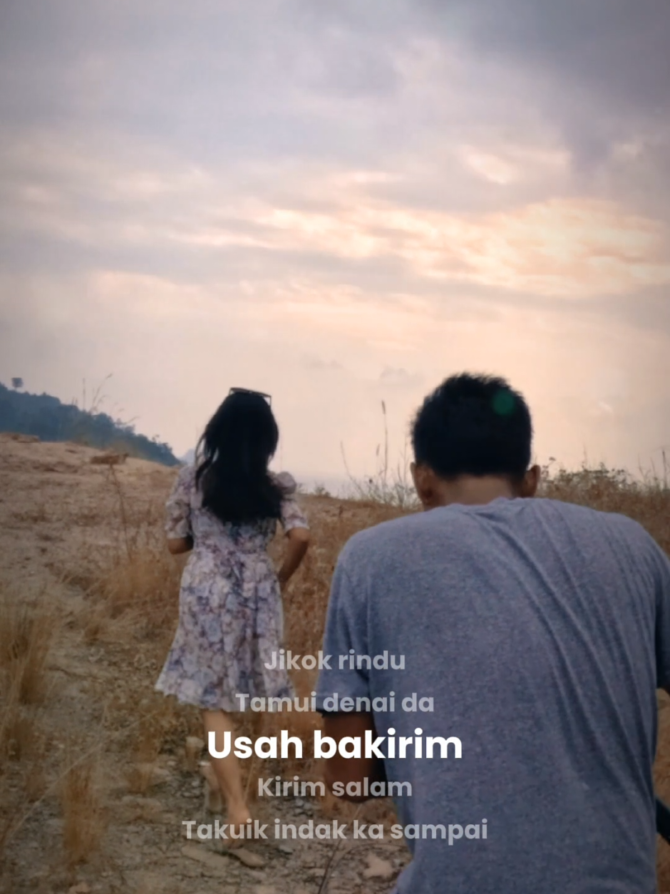 #CapCut Usah Basilengah Juo - Anggrek @Nadi Musik @ba1mpro @minangvideo @Urang_awak15 @lagupadang @sound minang @lintasmusik.id @ANGGREK SEPTO BULAN #fyp #music #laguminang #nadimusikdigital 
