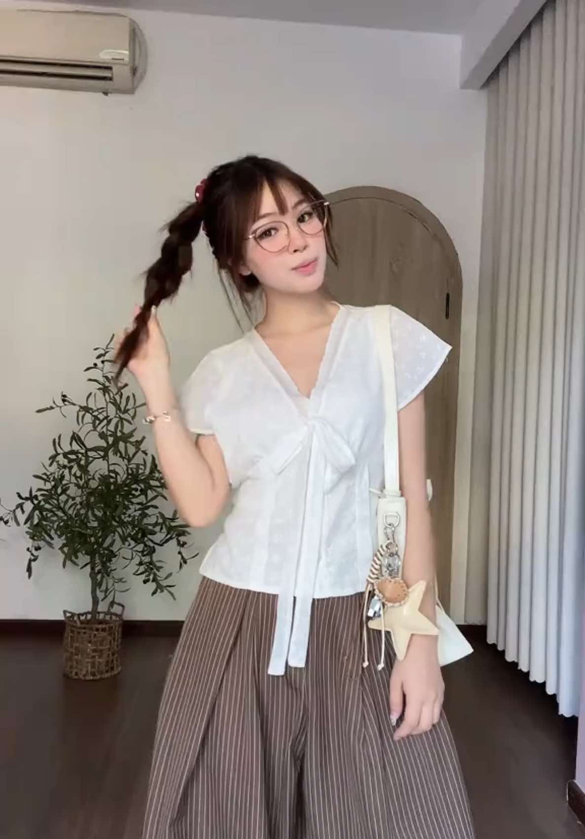 Lên đồ xinh đi học bài @Havana #havana #havanadanang #babydoll #aokieu #lendo #tryon #fyp #xuhuong  