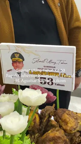 ✨🎉 Selamat Ulang Tahun ke-53 Bapak Gubernur Kalimantan Tengah, H. Agustiar Sabran, S.Ikom. Semoga senantiasa diberikan kesehatan, umur panjang, serta keberkahan dalam memimpin Bumi Tambun Bungai menuju kemajuan dan kesejahteraan. 🙏❤️