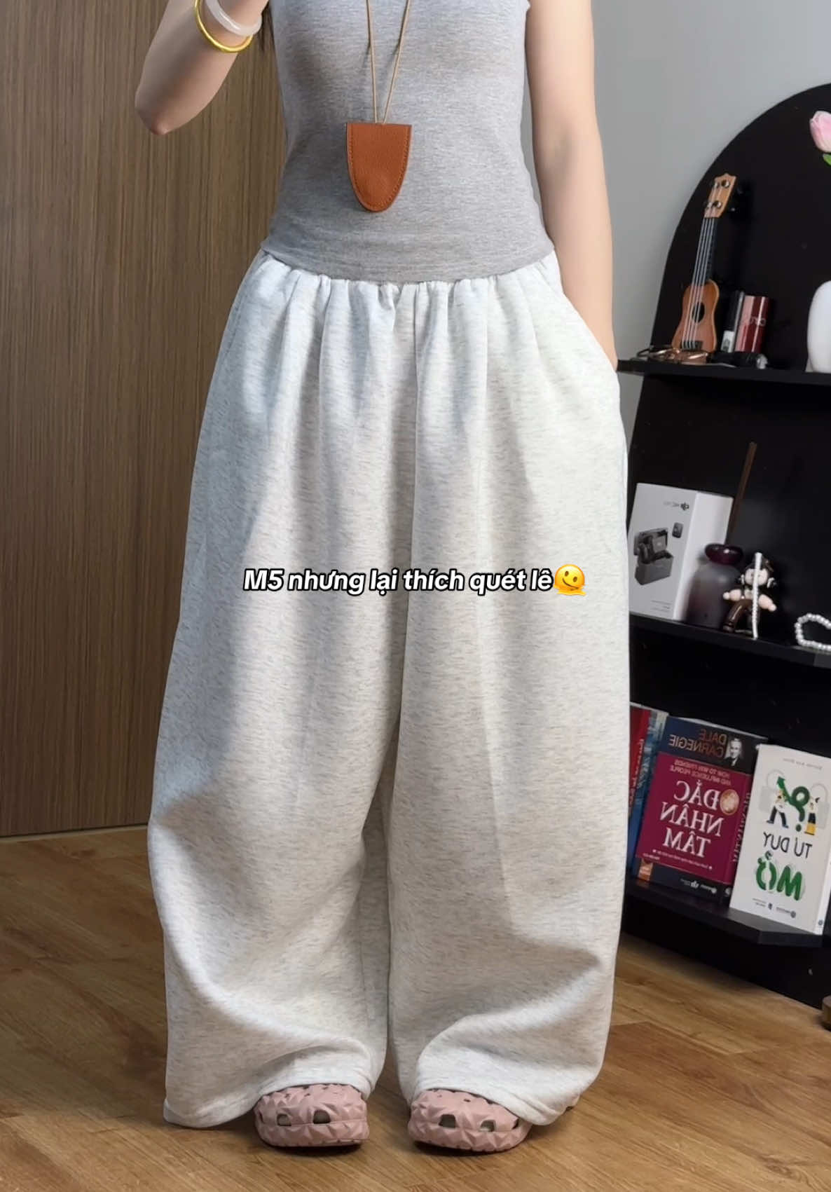 Trung bình mấy màu hay được mặc nhiều 📸 #xuhuong #quanongrong #ni2da #meozbasic 