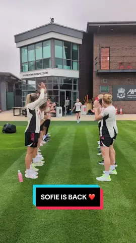 @sofielundgaard is back in training ❤️ #lfc #liverpoolfc 