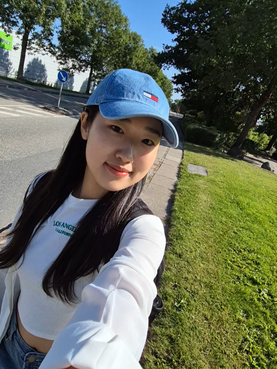 I've been so busy lately... and here's why!! I'll share more details (why I moved, what I did before moving, etc.) soon 🫶 Moving to Copenhagen Korean Living in Denmark Life in Denmark #denmark #danmark #youlookhappier #koreansk #koreaner 