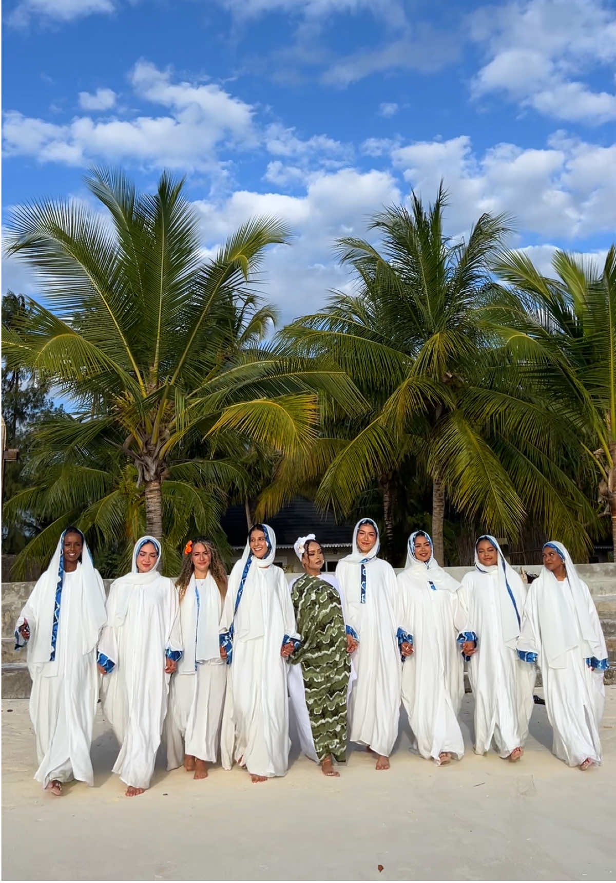 I love us ❤️ @escapetoznz #girlstrip #zanzibar 