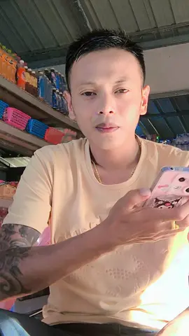 စိတ်မကောင်းဘူး ညီလေးရာ 😔😔#KFC #tiktok #foryou #thankb4youdo #တောင်ကြီးသား @thi.ha.zaw314 