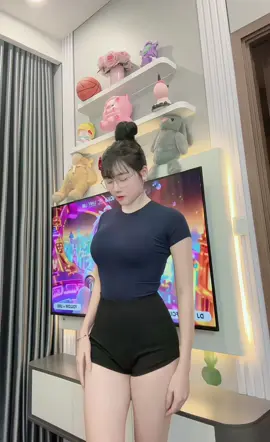 Đôi vai em hao gầy #xuhuongtiktok2025❤️💕🇻🇳🌹 