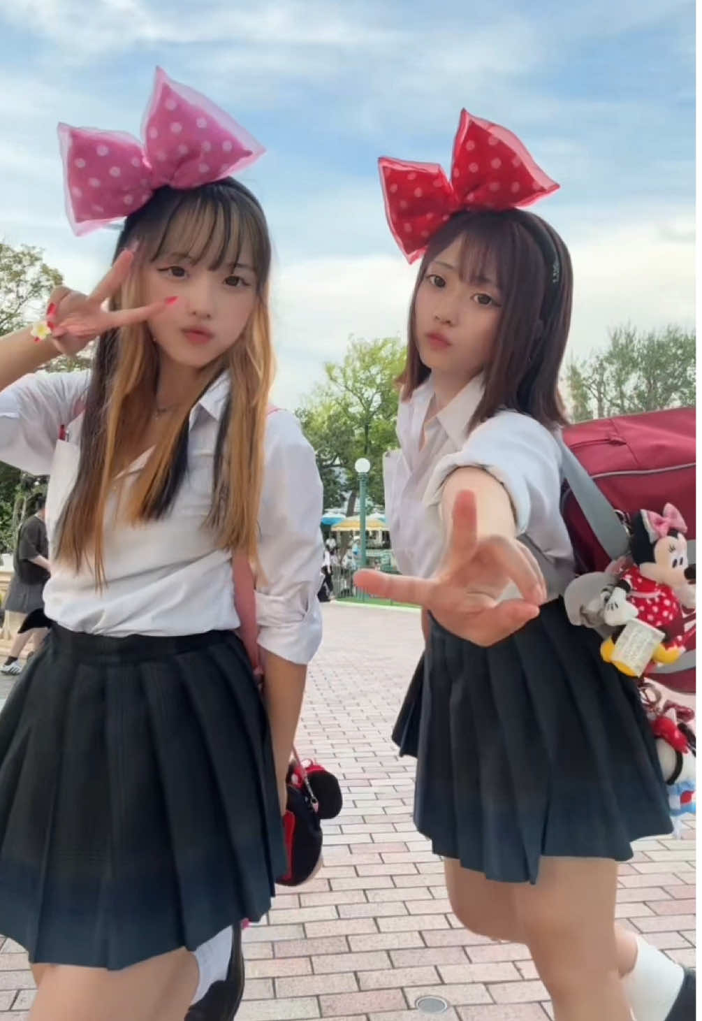 @ゆうな と夏休みディズニーぶちかましてきた🩷❤️#sjk #夏休み #ディズニーランド #fypシ #おすすめ乗りたい 