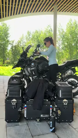 let's go on a motorcycle trip#moto #bmwmotorsport #motogirl #bmw1250gs #fyp 