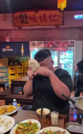 吃飯順便量視力 #台南 #流量 #推薦 #眼精疲労 #抖音爸爸別限我流 