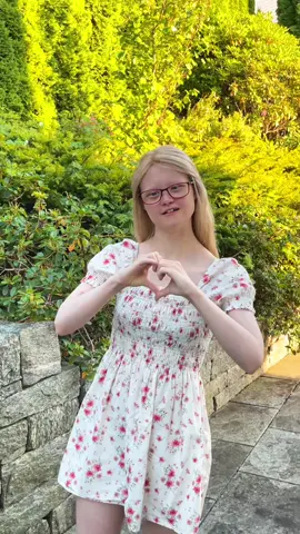 💖💕💗🎶 @Klara #superduperkär #klarahammarström #bentine_b #downsyndromeawareness #downssyndrom 