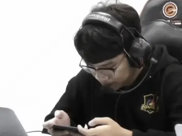 โค้ตจะเท่ระเบิด 🙂‍↔️🫷🏻( #imlouda #rov @Louda  )