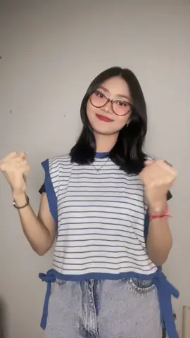 ini juga ketagihan sm soundnyaaa😀🙄😊 #trenddancetiktok2025 #tiktokdance #velocity #fyp #mejikuhibiniu 