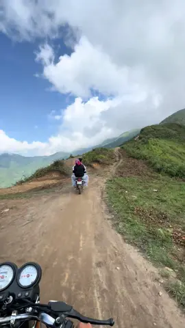 Cung đường mà khiến e tiền đình nhất khi đi tà xùa 🤣 #taxua #sốnglungkhunglong #viral #xh #fy 