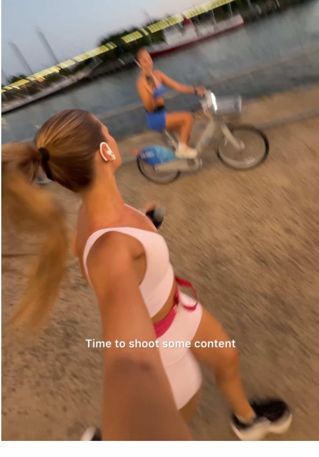 Marisa makes every run easier 🤭#runvlog #Running #nyc @lululemon @Brooks Running @Garmin Connects @Endorphins 