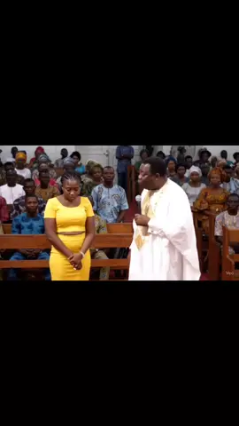 when the pastor forgets he's in church #goviral #AfricanComedy #foryou #fyp #AfricanComedy 