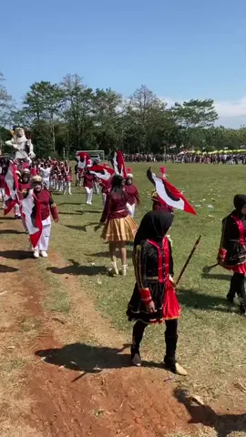 yuk karnaval 1 thn sekali,bisa tunjukan kreatifmu..,yang peting semangat ya dan saling jaga keamanan,ketertiban.#securitygbc  #Hut ke 80 indonesiabersartuberdaulatrakyatsejahteraindonisiamaju🇮🇩