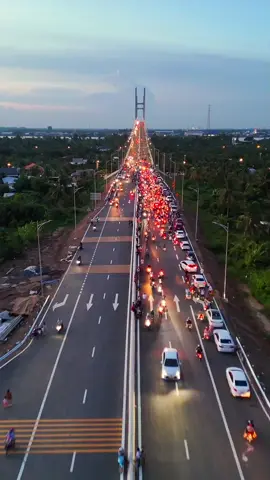 Miền Tây chào đón cầu dây văng mới Rạch Miễu 2 trong sự trông chờ của bà sông nước miền Tây. #caurachmieu2 #63tiengiang #64_vinhlong #66đồngtháp #71bentre 