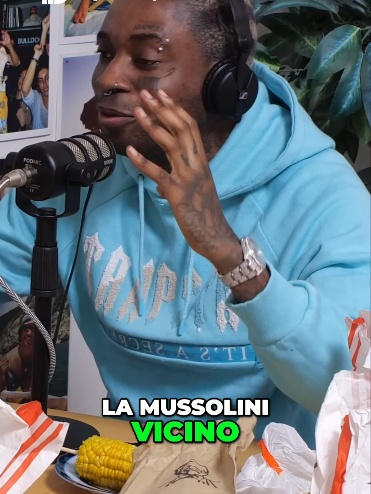 La dab di Bello Figo in Tv con la mussolini #bellofigo #intervista #itztimeforpodcast