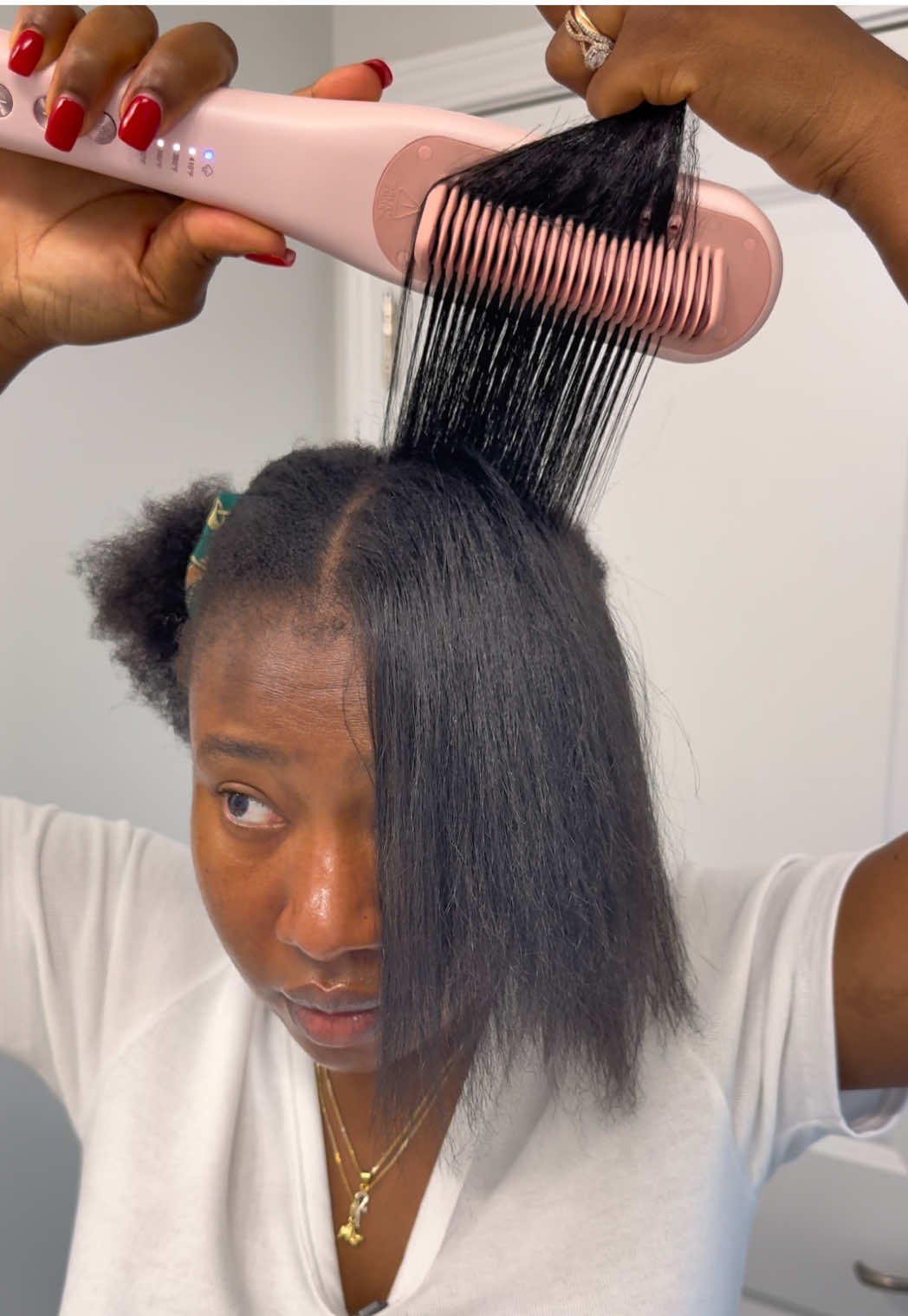 This Steamline Pro Steam Straightener Brush made my natural hair straight, shiny, and silky with just STEAM. @wavytalkofficial  Get yours now. If you want the same result without damaging your hair. #wavytalk #steamlinepro #wavytalkbighairenergy #wavytalksuperbrandday 