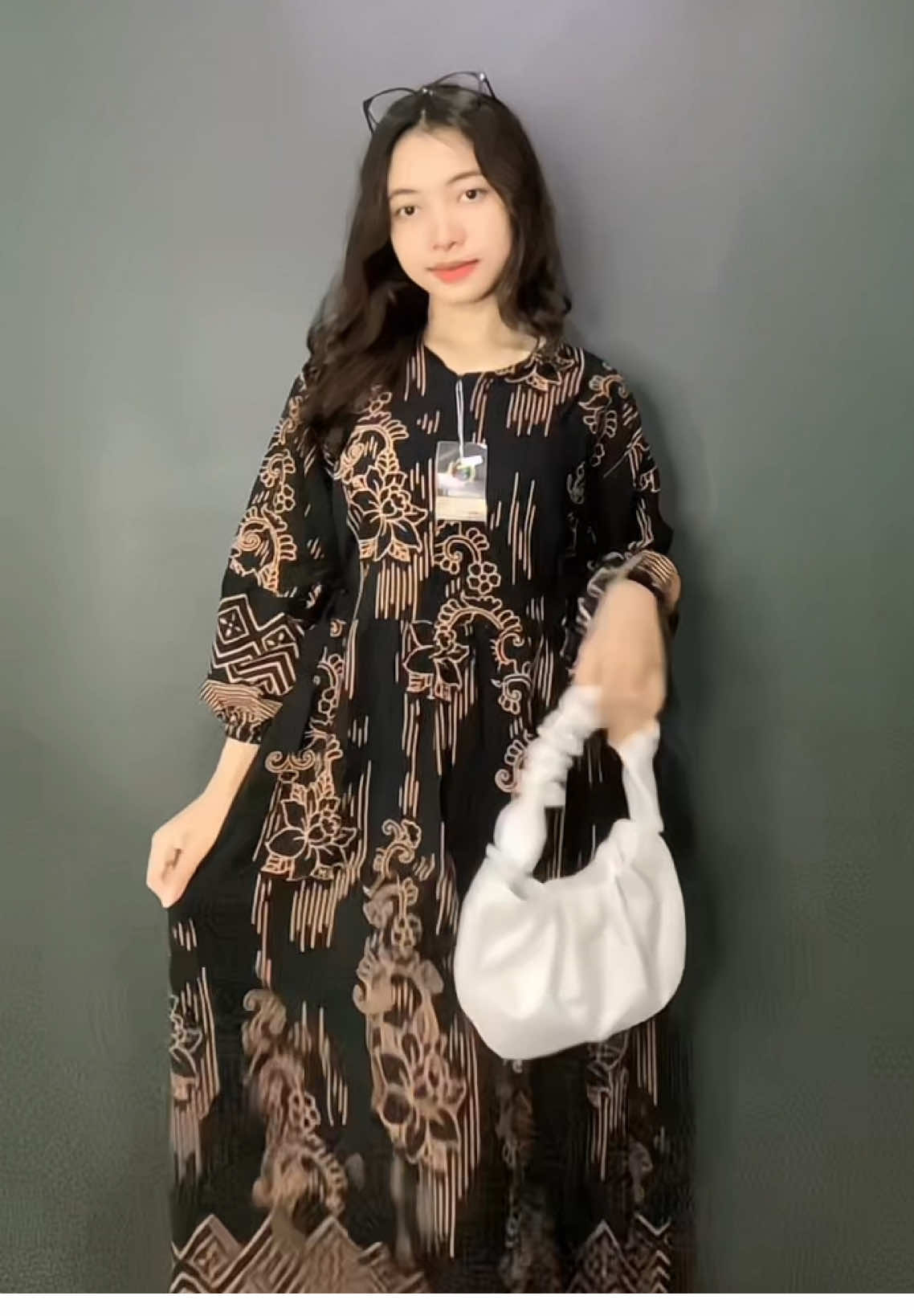 Definisi gamis ternyaman yang bisa dipake untuk daily ataupun acara tertentu ya ini bess 🤩🫣 #gamisrayonpremium #foryou #rekomendasigamis #rayonadem #murahberkualitas  