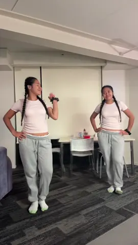 #fyp dc; @a.jayy 😍😍 will redo a better one later! try this dance, it litssss🔥🔥🔥🥵❤️ #practice tried a 10000 times tapa hahaha