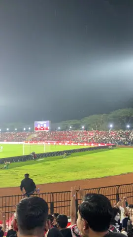 Suwun ❤️💙 #persijapjepara #liga1 #persijappersib #gbk @Persijap 