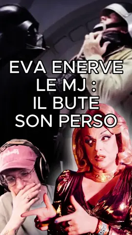 Raconte-nous tes anecdotes en commentaire ! Je commence à être à court pour les prochaines émissions 😤  Extrait du podcast Jeudi Rôle avec l'inénarrable Eva Porée 🔥 #jdr #roleplay #podcast #storytime #anecdote 