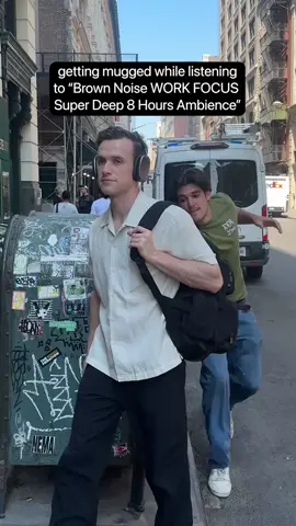 he’s locked tf in #brownnoise #mugged #ambient 