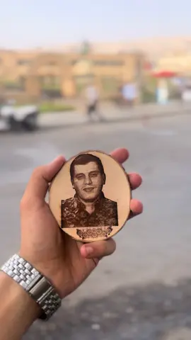 جەنەراڵ🫡 بۆ درووستکردنی وێنەی خۆتان و ئازیزانتان لەسەر تەختە بە جوانترین شێوە😍 بۆ داواکردن و زانینی نرخ نامە بنێرن✉️#کورد #کوردستان #ڕۆژاوا #فۆریو #kurd 