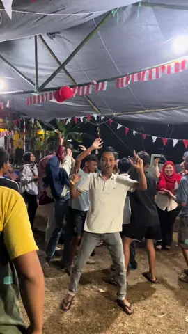 Ehh bagoyang dia #fyp #foryou #17agustus @D I T T Y A 