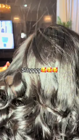 We specialize in all types of installations + Keratin treatments 💌 Book your appointment today — FREE consultations! Please follow my business and patronize your bestie 🥰 #laweave #microlinks #ktips #keratintreatment #cornrows 
