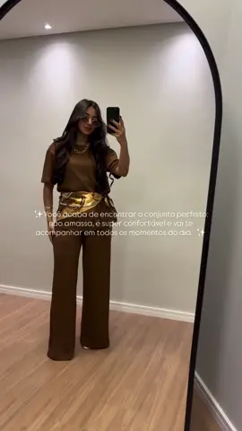 ✨ Conjunto Tamara ✨ Feito em tecido anarruga, que não amassa e não encolhe, ele garante conforto, fluidez e um caimento impecável. 💕 Versátil, te acompanha em diversas ocasiões do dia, sem perder o charme e a praticidade. 🛍️ Corre garantir o seu! #modafeminina #lookdodia #conjunto