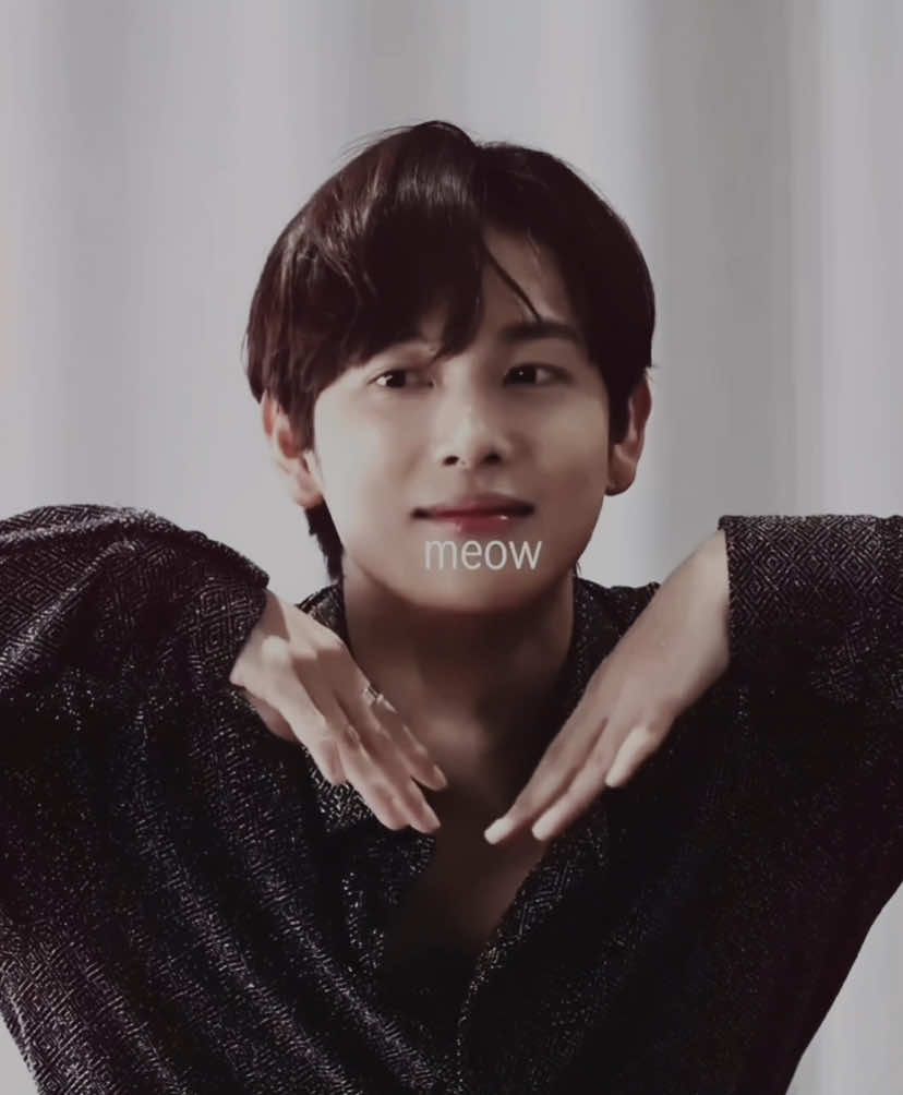 me and naya #рекомендации #leedongwook #yimsiwan #player333 #foryoupage #Love @naya @𝜗𝐚𝐤𝐧𝐨𝜚 @лапуля 